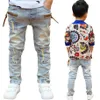Pojkkläder 3-11T pojkar våriga långbyxor bomull barn jeans barn jeansbyxor i koreansk stil tonårsbyxor av hög kvalitet F1203