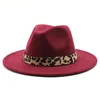 ليوبارد فيدورا قبعة واسعة بريم كاب الرجال النساء الجاز بنما قبعات الرسمية السيدات امرأة الفتيات تريلبي تشافت ربيع الخريف اكسسوارات الأزياء 2021 20 اللون