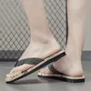 Chinelos Moda Letra Estampado Men Verão Chinelos 2022 Homem Casual Praia Sapatos Antiderrapantes Leve Chanclas Hombre