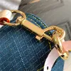 Sacchetti di design da donna in jeans ricamato borsetto a croce borse per il corpo di alta qualità top 5A M95050 borsetta borsetta borsetta