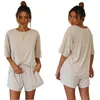 Zwei stück Set Top und Hose Frauen Sportswear Anzug Mädchen Kurzarm T-Shirt und kurze Hosen Sets Sommer Mode Casual Home Wear LJ201120