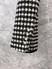 Nouveau design Fashion en V Velles en V Longe à manches longues avec ceinture mince taille noire blanche à forte grille à carre