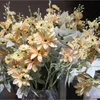 Zijde Dahlia Wedding Simulation Decoratieve bloemen Hall Decoratie Zachte Nordic Road Guide Plant Kunstbloem