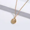 Gold Hammered Metal Emboss 12 Zodiac Horoscope Astrology Pendant Necklace Retro Fashion Neck smycken Minimalistiska runda charm accessorie