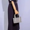 イブニングバッグ女性ラインストーンタッセルハンドルイブニング財布韓国スクエアチェーン光沢のあるクリスタル財布とハンドバッグ高級デザイナー高品質220315