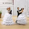 VILEAD 13 cm 23 cm Harz Hochzeit Paar Puppe Figuren Romantische Ornament Europa Figuren Sweet Home Zubehör LJ200903