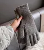 1ピース秋冬女性のひもとフリース手袋屋外のソリッドウール編み物女性ファッション5本の指の手袋Sポイントは露のタッチスクリーンの寒さを指す
