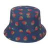 Unisex odwracalny dwustronny wiadro kapelusz Słodki truskawka owoców drukowane odkrytego kremu przeciwsłonecznego Składana Panama Fisherman Cap G220311