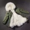 Бесплатная доставка белый енот меховой меховой отделку Mukla Furs White Fox Меховая подкладка женщин мини-армии Зеленый холст Мини Parka зимние снежные пальто