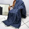 Neue Geometrische Muster Decke Doppelte Verdickung Super Warme Lamm Winter Bequeme Decke Bett Sofa Abdeckung