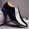 Grande tamanho de luxo homem apontou vestido vestido sapatos clássico mens patente couro preto sapatos de casamento de Oxford sapatos formais