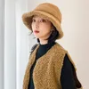 Vendita calda-Lana Inverno Cappello da pescatore peloso per le donne 2020 Coreano Solido spesso caldo Peluche Berretto da pescatore Pelliccia sintetica Bob Ladies Travel Panama Gorra