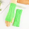 Frauen Winter Twist Crochet Gestrickte Hand Handschuhe für Frauen Kurze Arm Hülse Warme Halbe Finger Finger Handschuhe 2020 Neue handschuh