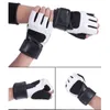 Nieuwe Lederen Fitnesshandschoenen Sport Gewicht Lifting Mannen Gym Handschoenen Mitts Dikke Half Vinger Handschoen Duurzame Q0107