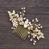 2021 Acessórios de cabelo de cocar de cabeça acessórios de casamento pente de luxo cristais de luxo pérolas folha de ouro mulheres coroa para a festa al8381