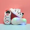 Chaussures pour enfants Spring Light 1-3 ans Filles Respirant Love Sports Baby Toddler Chaussures Soft Bottom Sport Chaussures LJ201104