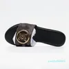 Mode-Dames Gingham Mode Liefde Sandalen Sandaal Met Goud Metalen Decoratie Zwart Bruin En Wit Strand Slides