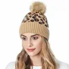 قبعة / جمجمة قبعات دافئ الشتاء قبعة قبعة حك السيدات جودة عالية الكرة تزلج الصوف الفراء knit1