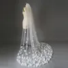 Säljer billigast i lager Lång kapelllängd Brudslöja 3D Flower White Ivory Högkvalitativ bröllop Veil4493460