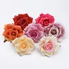 100pcs soie roses fleurs mur accessoires de salle de bain décorations de noël pour la maison mariage pas cher plantes artificielles mariée broche Y200903