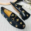 Casual Shoes Classic Women Flat Dress Shoes Cowhide Metal Buckle Lady Leather Casual Shoe Mules Princetown Men Printed Trample Lazy Slides Loafers Shoes