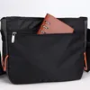 2020 Nya design Unisex Casual Shoulder Bag Trend Outdoor Travel Bag Men's Sports Messenger Bag Portfölj för män i butik