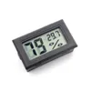 2020 New Black / Branco FY-11 Mini Digital LCD Meio Ambiente Termômetro Higrômetro Medidor de Temperatura de Umidade no Quarto Geladeira Geladeira LX4533