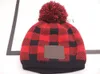 Berretto invernale Cappello scozzese Cappello da donna Berretto addensato con pompon in vera pelliccia di procione Cappellino caldo per ragazza Cappellino con pompon snapback Più cappelli di velluto