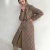 WOTWOY Argyle Ceinture Longue Parkas Femmes Coton Rembourré Épais Veste D'hiver Femme Solide Casual Surdimensionné Chaud Pardessus avec Poche 201225