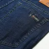 Vårens sommartunna jeans för herrbyxor klassiska denim jeans män affärer casual lös rak byxor man plus storlek 40 42 44 201128