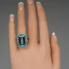 Silverfärg 925 Princess Sea Blue Topaz Diamond Ring Square Gemstone Bizuteria Anillo 925 Smycken för kvinnor Sapphire Ring Box Y113096