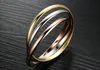 Luxur Design Titanium Steel Love Jewelry Tricolor Ladies Bangle Armband för modern kvinnors gåva med sammetväska