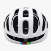 Casco da bicicletta da strada unisex Sport MTB modellato integralmente Aero ciclismo Equipaggiamento di sicurezza Cascos Capacete Ciclismo 220125