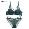 Nouveaux sous-vêtements verts Set Femmes Bra Push Up Brassiere Coton épais noir Gather Sexy Bra Panties Set broderie Lace Lingerie Set LJ200814