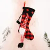 Büffelkarierte Weihnachtsstrümpfe, schwedischer Weihnachtsmann, Zwerg, Weihnachtssocke, Kamin-Hängedekoration, Geschenktüte für Kinder, w-00461