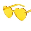 Óculos de sol em forma de coração Mulheres Candy Fashion Cat Eye Sun Glasses Heart Lolita Eyewear Gifts For Girls