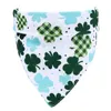 St. Patrick's Day Pies Bandana Shamrock Kerchief Trójkąt Biabs Szalik Akcesoria do psów Koty Zwierzęta Zwierzęta JK2012XB