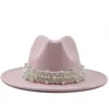 Chapéus de fedora de jazz de lã feminina casual fita perelada chapéu de feltro branco rosa Panamá amarelo TRILBY FORME FEAL Cap 58-61cm249c