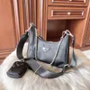 Axelväskor hög kvalitet nylonhandväskor bästsäljande plånbok kvinnor väskor crossbody väska hobo purses louiseitys crossbody viutonitys vuttonity lvity handväska väska