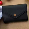 Erkek Cüzdan Klasik Pasaport Tutucu Kredi Kartı Sahipleri Cowhide Deri Bayanlar Cüzdan Ultra İnce Kadınlar Cüzdan Paket Çantası Kadınlar İçin 12*2*9cm