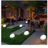 Neue wiederaufladbare LED-beleuchtete Steinlichtlampe RGB-Landschaftsnachtlicht Gehweg Pfad Gartenparty Outdoor-Pool-Wohnkultur