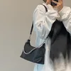 HBP axelväska handväska baguette messenger väska handväska kvinna väskor ny designer väska hög kvalitet textur mode kedja lady249t