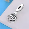 Authentic 925 Sterling Silver Charm Alfabetnumret Firar 30 år Födelsedag Pendant Pärla Fit varumärkesarmband DIY JEWELRY8037799