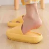 Gruba platforma łazienka pantofel domowy moda miękka podeszwa EVA kryte slajdy sandały damskie letnie antypoślizgowe klapki 211228
