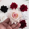 100 PCS Soie Rouge Roses Tête Faux Scrapbook De Mariée Corsage Accessoires Liquidation De Mariage Décor À La Maison Bricolage Cadeaux Fleurs Artificielles 220311