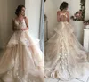 Champagne blommor spetsar bröllopsklänningar sexiga rygglösa ruffles puffy brudklänningar strand bröllopsklänningar vestido de noiva