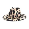 cappello da cowboy con stampa mucca