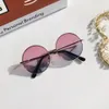 Całkowite nowe INS Kids Baby Sunglasses Dziewczyny Dziecięce okulary przeciwsłoneczne słodycze kolorowe okulary przeciwsłoneczne dla dzieci dla dzieci7526672