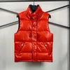 Mens Jacket Down Vest Högkvalitativa Män Kvinnor Vinter Varm Vest Coat Parka Round Neck Brev Skriv ut Jacka 3 färger M-3XL