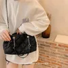 Bolso bandolera pequeño Retro acolchado negro, bolso de mujer, nuevo estilo 2020, bolso de hombro que combina con todo a la moda 269N